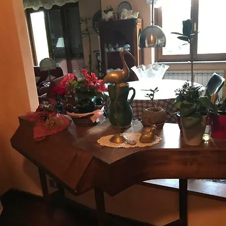 Alojamento de Acomodação e Pequeno-almoço Patrizia Varese